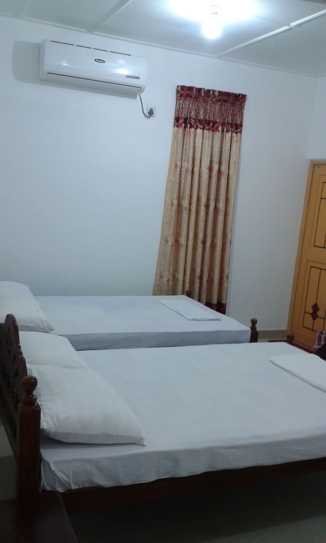 Sea Zone Hotel Nilaveli Ngoại thất bức ảnh